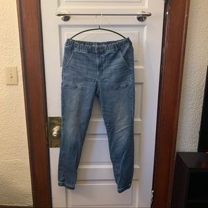 American Eagle Size 12 Tall Jogger